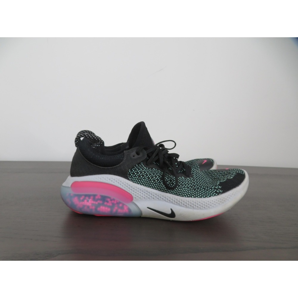 Nike Joyride Run Flyknit Shoes Womens 9 Black Pink Running Sneakers CT1575-001